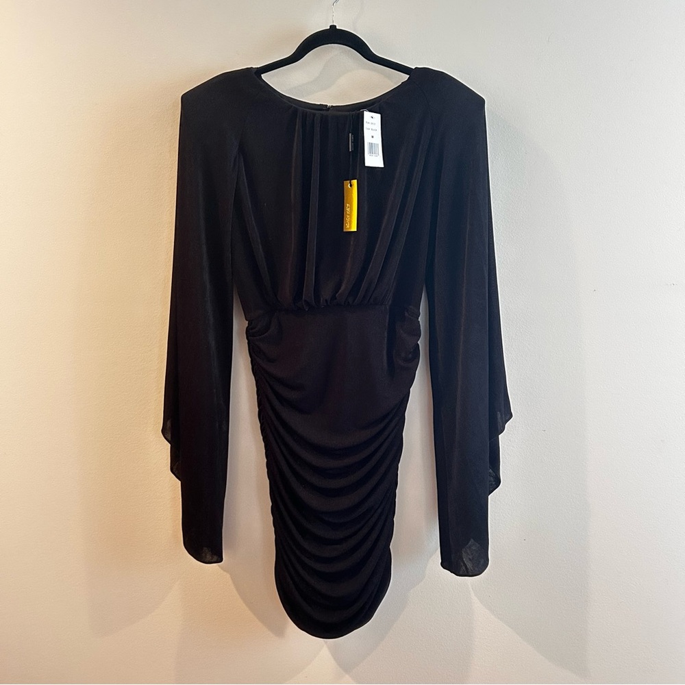 Alexia Admor Black Long Sleeve Ruched Dress with flowy sleeves, Size M, NWT